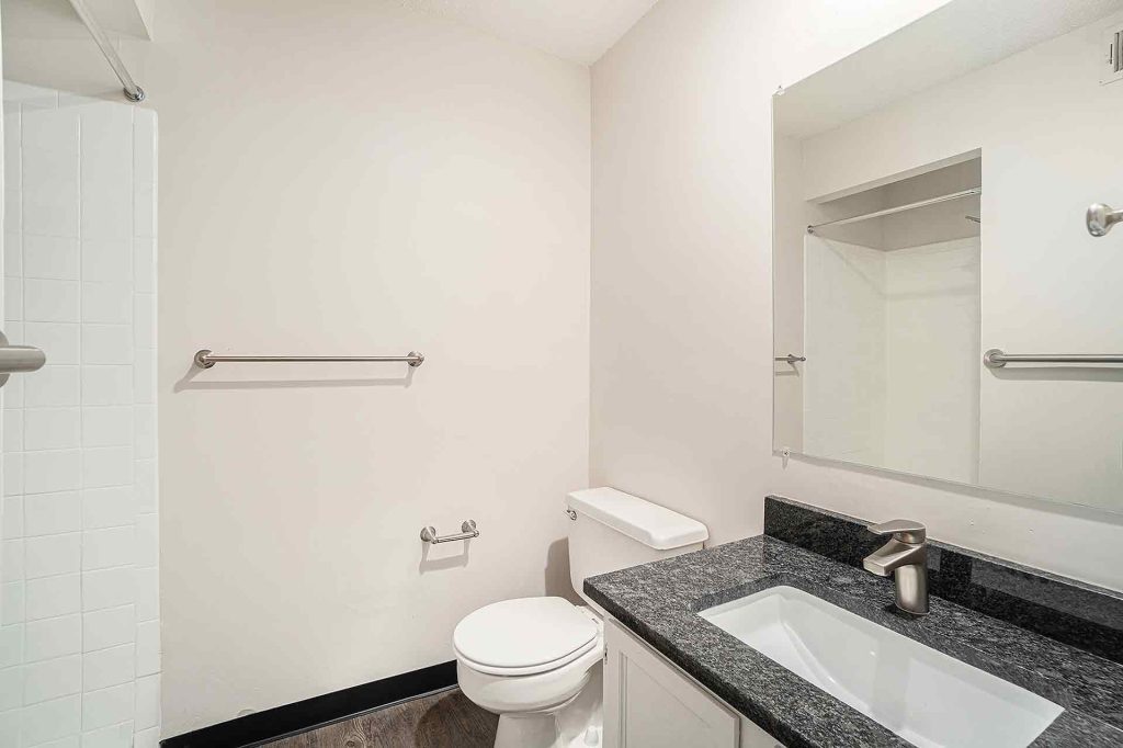 Corinth paddock interior bathroom, toilet and sink